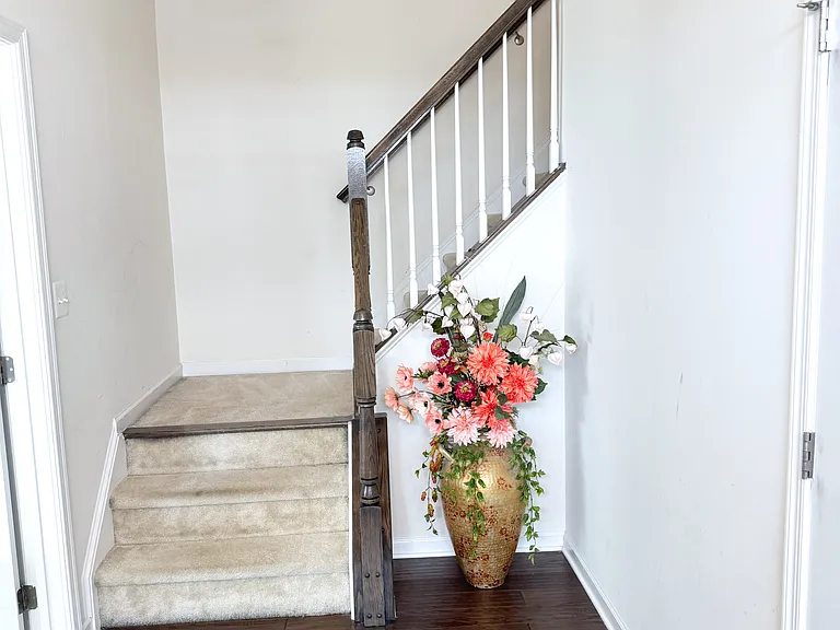 23347 Carters Meadow Ter — Photo 5