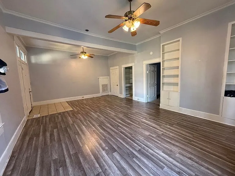 1528 Magnolia Ave — Photo 3