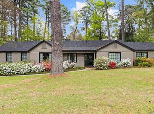 1206 Hillcrest Dr, Longview, TX 75601