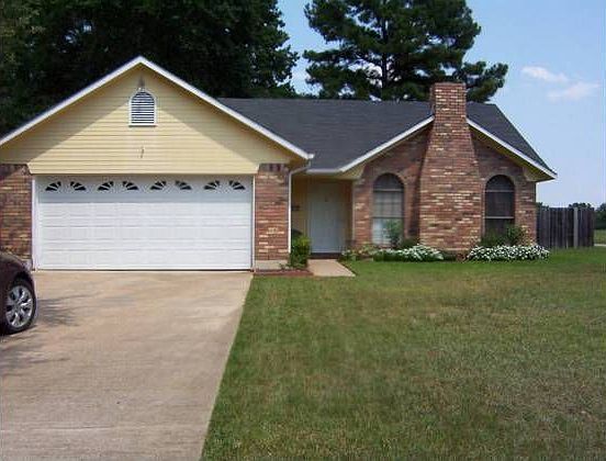 2nd image of 9025 Cedar Hill Ln