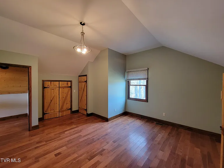 109 Carey Ln — Photo 18