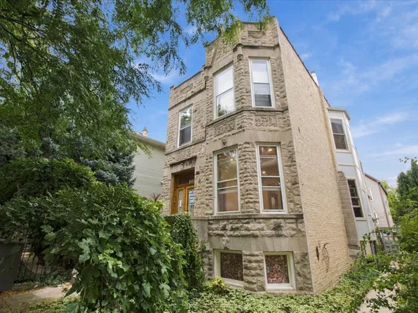 2111 N Kedzie Blvd #1F, Chicago, IL 60647