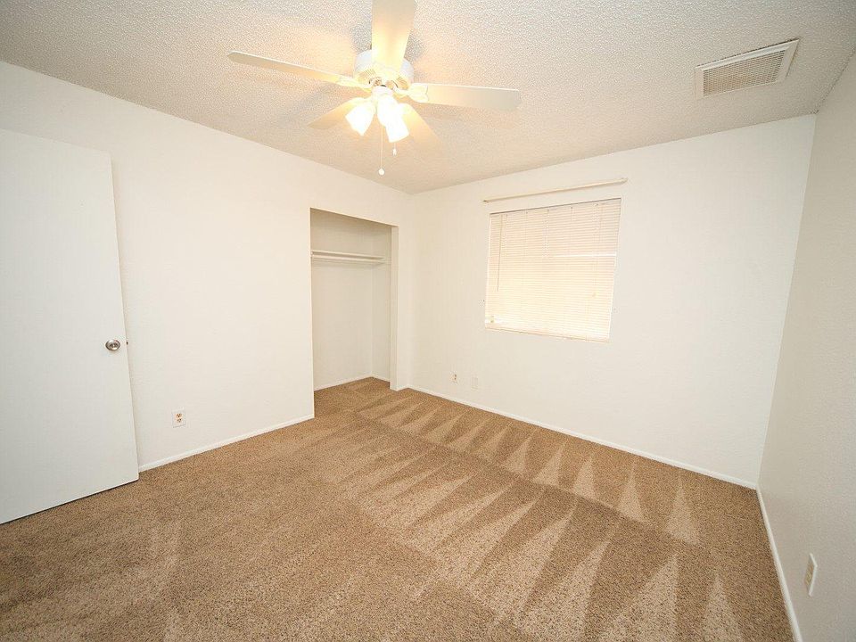 2nd image of 10745 N Arapaho Dr