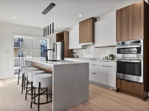 9 Trout Ave Floor 1, Medford, MA 02155