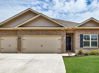 428 Piney Dr, Pearl, MS