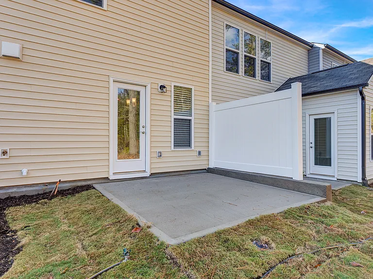 1017 Badlands St — Photo 31