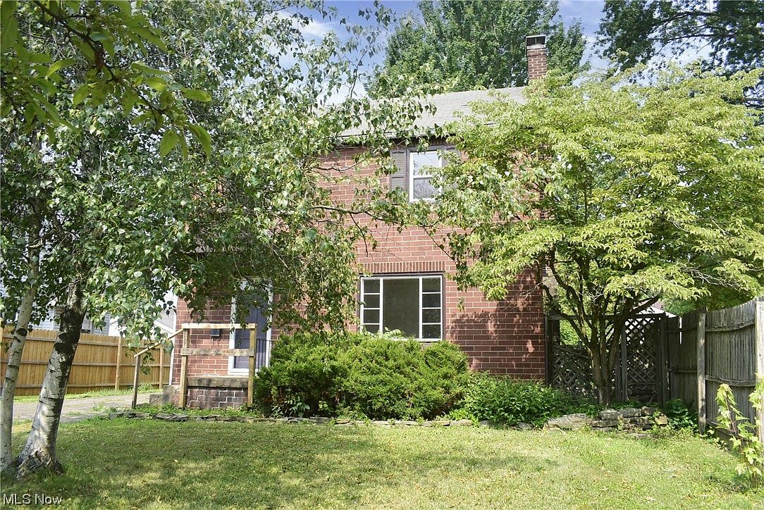 850 Oak Knoll Ave SE, Warren, OH 44484 Zillow