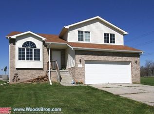 6401 SW 34th Cir, Lincoln, NE 68523