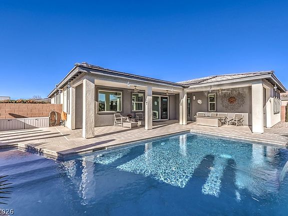 3rd image of 4417 S Grand Cypress Way