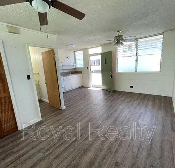 913 Coolidge St #A — Photo 1