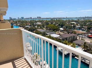 Vecino Del Mar Condo, North Miami, FL 33181