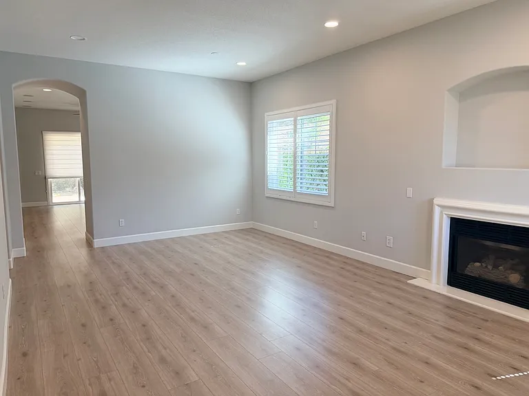 4370 Camino De La Rosa — Photo 2
