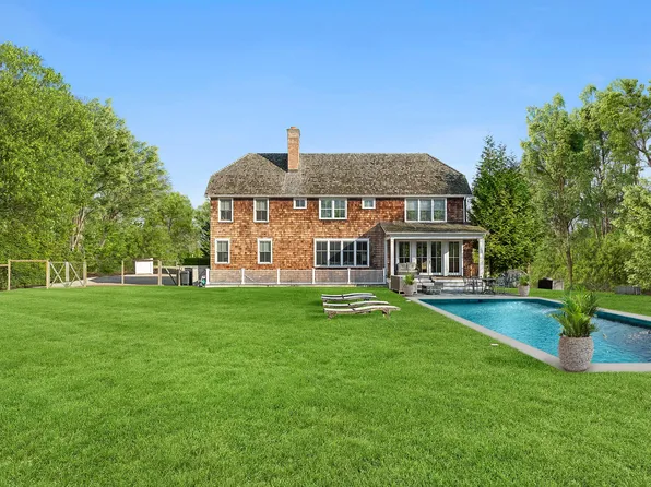 162 Norris Ln, Bridgehampton, NY 11932