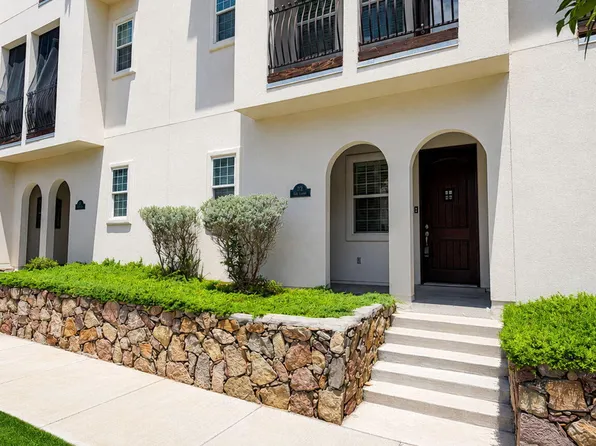 324 Vin Raliuga Ct, El Paso, TX 79912