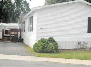 7936 Flamingo Dr, Alexandria, VA 22306
