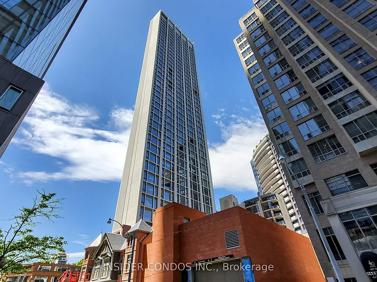 1315 Bay St #1703 — Photo 1
