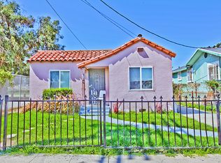 561 W 88th St, Los Angeles, CA 90044