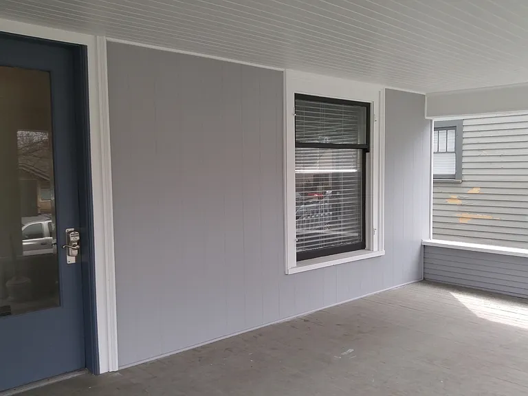 724 NW Broadway St #1-10 — Photo 6