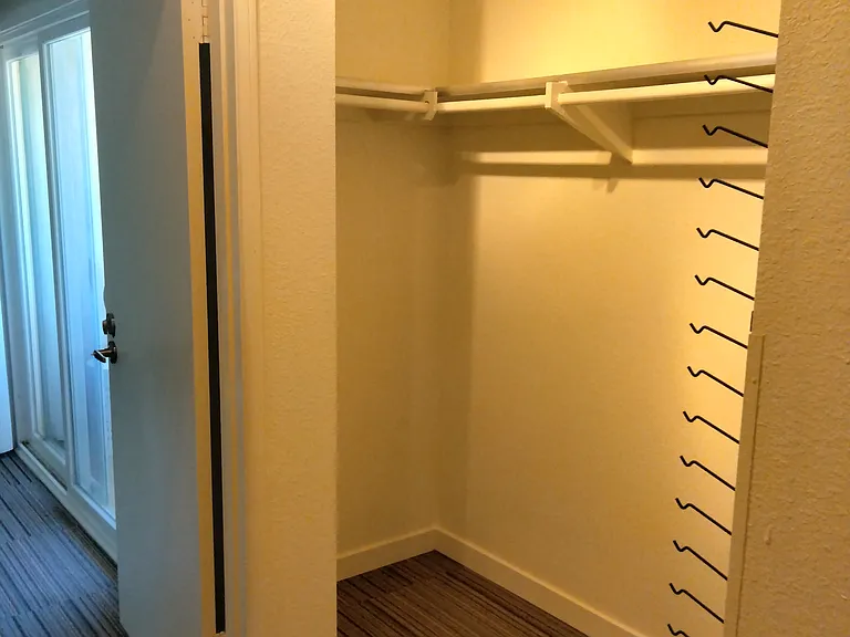 8282 Gilman Dr — Photo 37