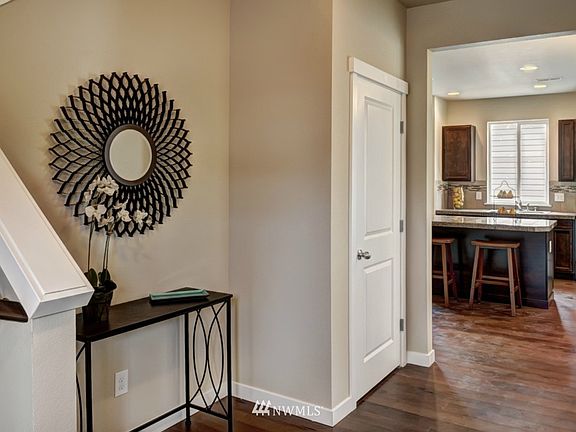 2nd image of 1410 NE Watland Street #12