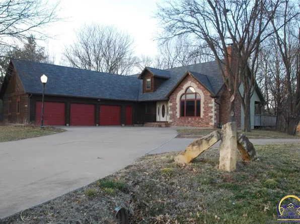 4444 NW Halfday Ln, Topeka, KS 66618