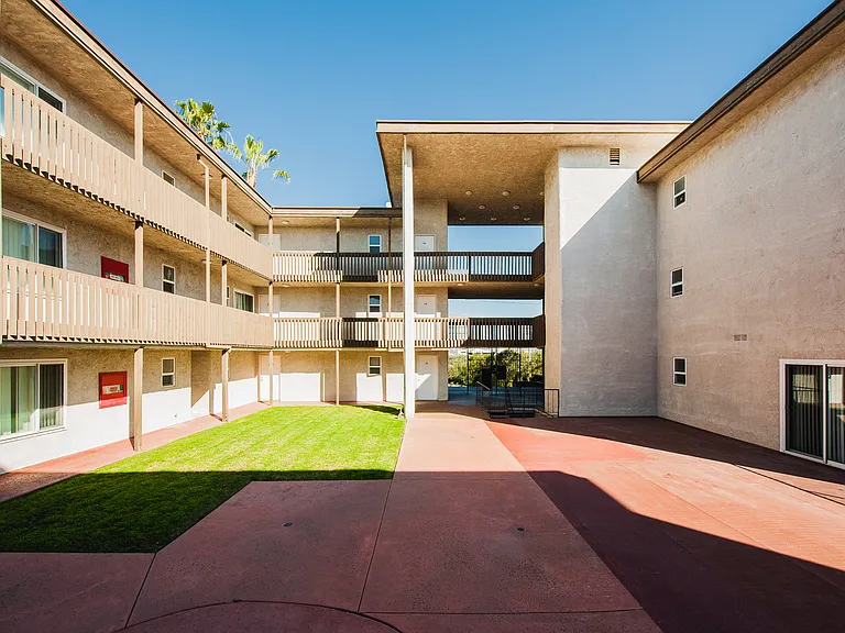 720 W Imperial Ave — Photo 17