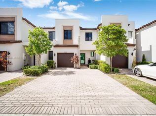 20650 NE 2nd Ct #20650, Miami, FL 33179