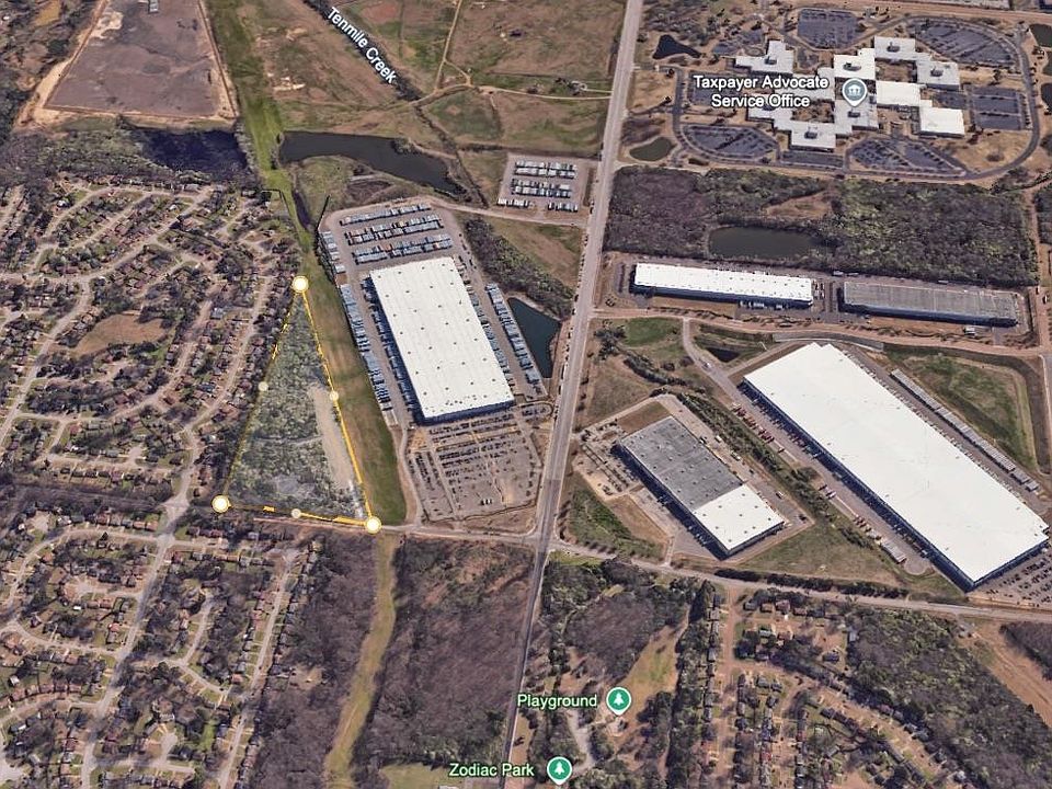 2nd image of E Holmes Rd