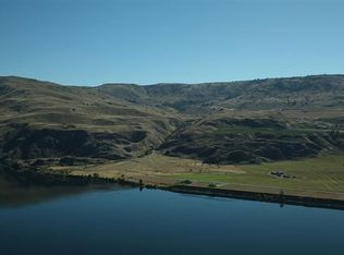 143 N Shore Dr, Orondo, WA 98843