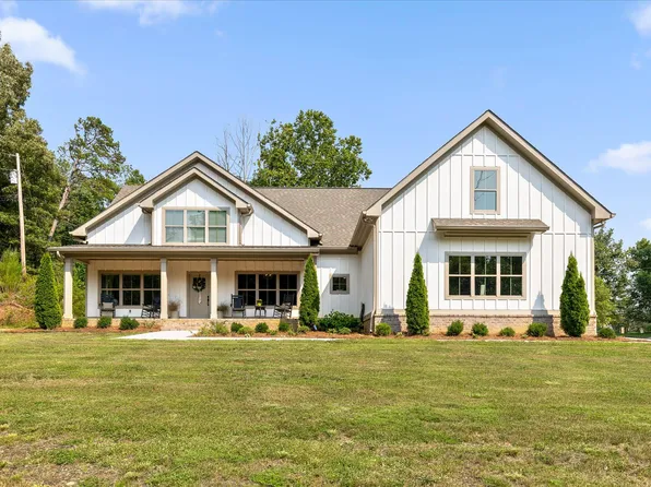 7505 Island Manor Dr, Harrison, TN 37341