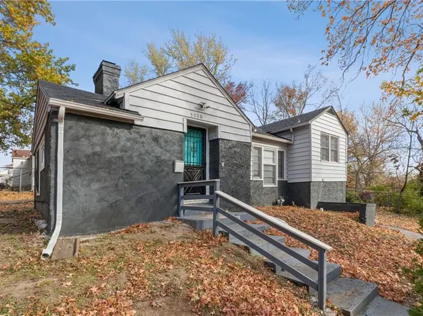 5000 E 39th Ter, Kansas City, MO 64130
