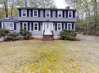 27 Hubbard Hill Rd, Derry, NH 03038