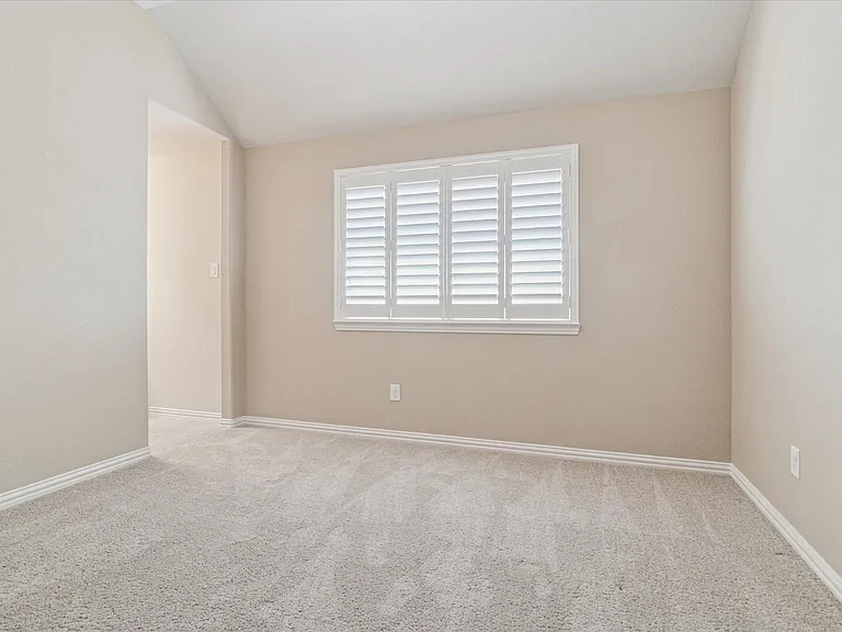 1618 Whirlaway Ct — Photo 16