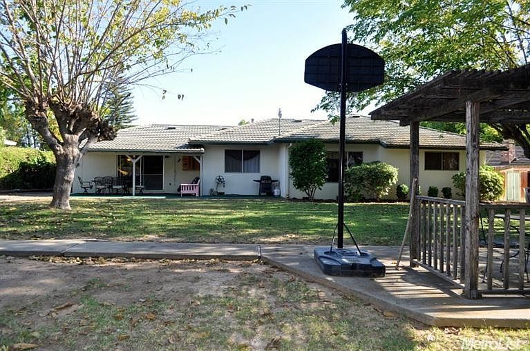 1st image of 6251 Meadowvista Dr
