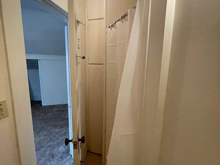 604 N Sprague St #2 — Photo 5