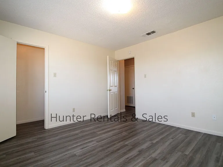 2601A Bermuda Dr — Photo 18