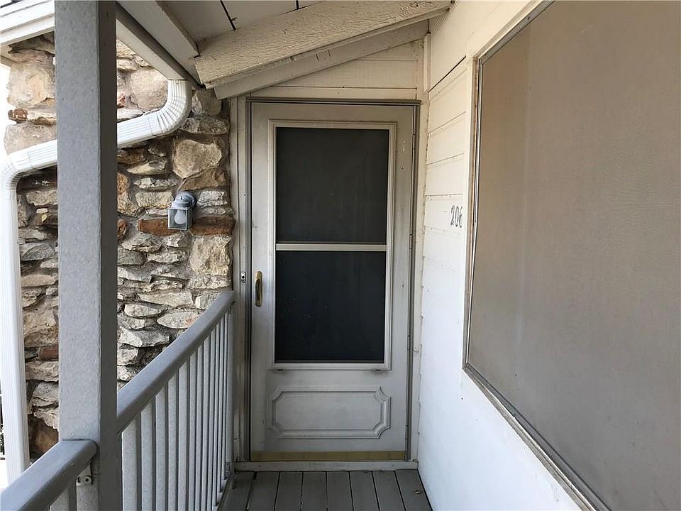 1st image of 104 Harbor Dr Unit 209