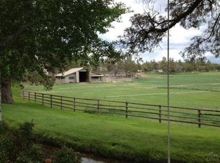 269 NW Helmholtz Way, Redmond, OR 97756