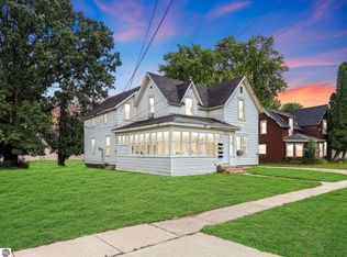 316 Euclid Ave, Alma, MI 48801