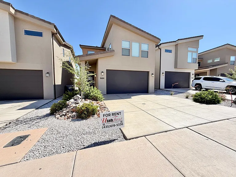 5891 S Mythical Ln — Photo 2