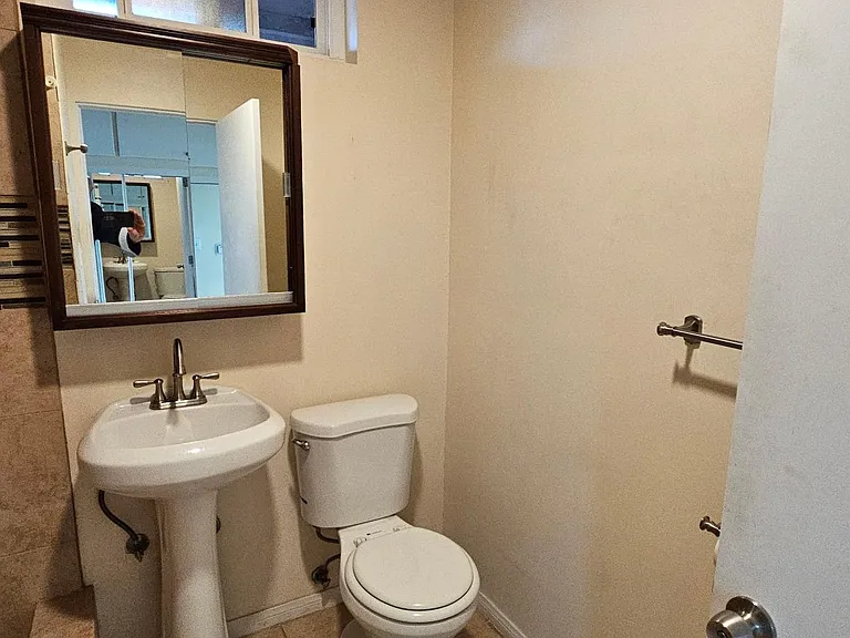 207 Del Mar Ave — Photo 13