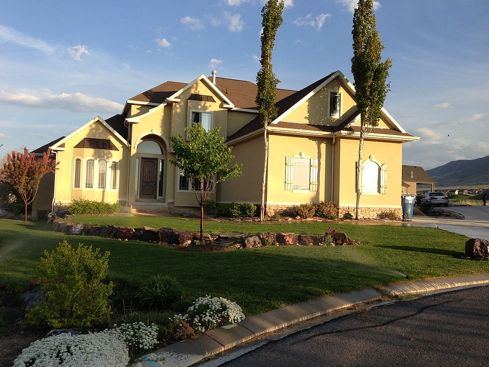 1st image of 106 E Seven Iron Ct