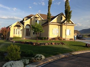 106 E Seven Iron Ct, Saratoga Springs, UT 84045