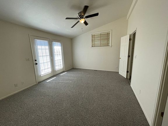 2nd image of 1873 Mountain View Ave Unit 2