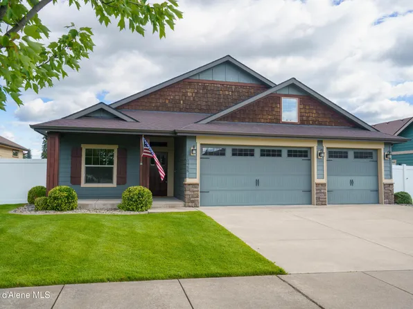 10955 N Seaside St, Hayden Lake, ID 83835