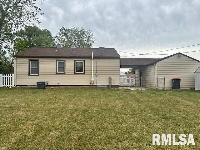 2nd image of 1414 Anna Rd
