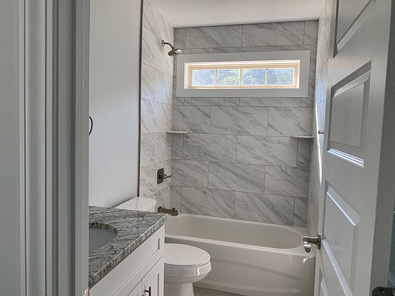 3rd image of 6951 Hannahs Park Ln
