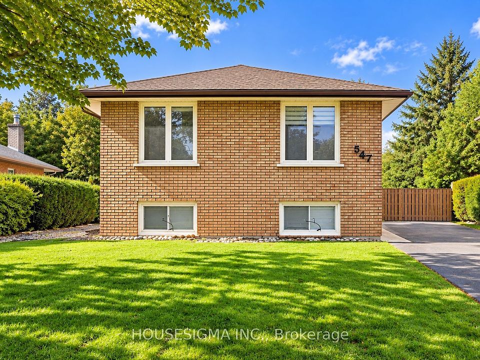 1st image of 547 Barnes Cres