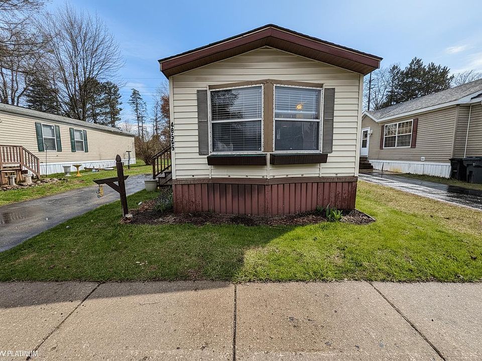 1st image of 48565 Pineview Dr
