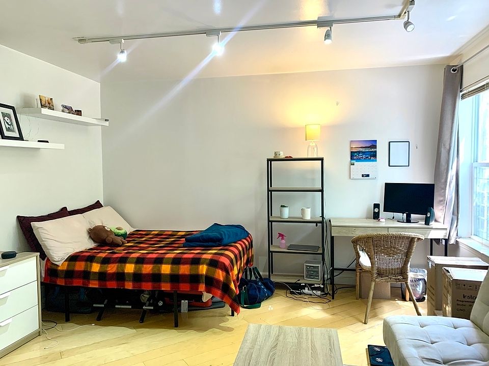 1st image of 129 W 117th St APT 2